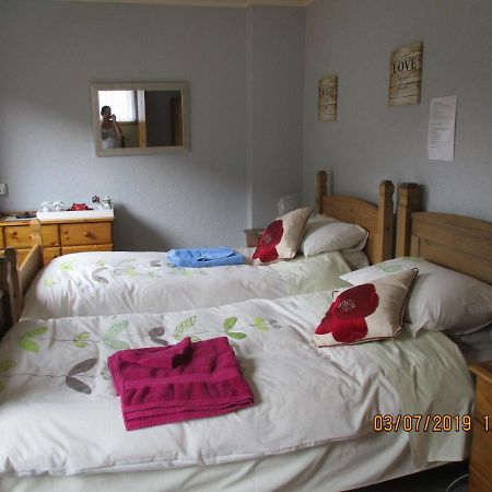 Danca Bed And Breakfast Kinlochmore ภายนอก รูปภาพ